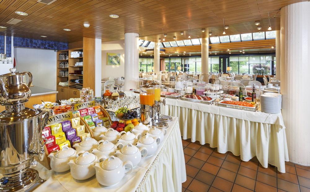 Wellness Hotel Tenedo - Thermalquellen Resort Bad Bad Zurzach Buitenkant foto