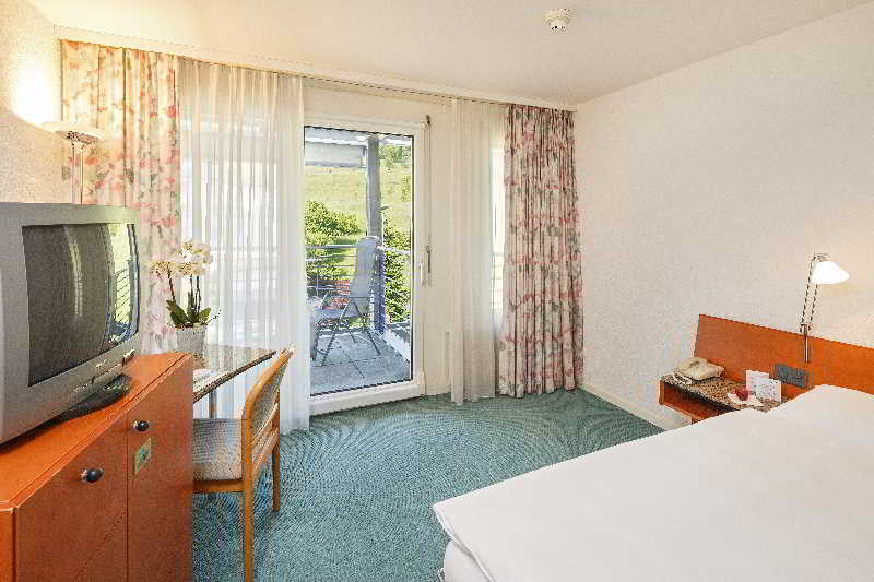 Wellness Hotel Tenedo - Thermalquellen Resort Bad Bad Zurzach Buitenkant foto