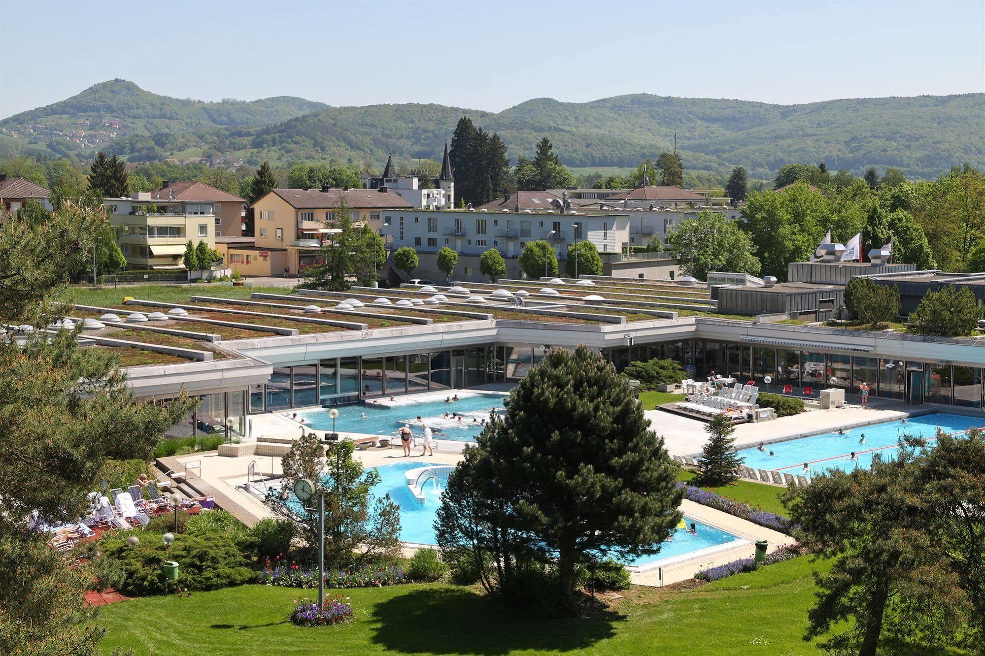 Wellness Hotel Tenedo - Thermalquellen Resort Bad Bad Zurzach Buitenkant foto