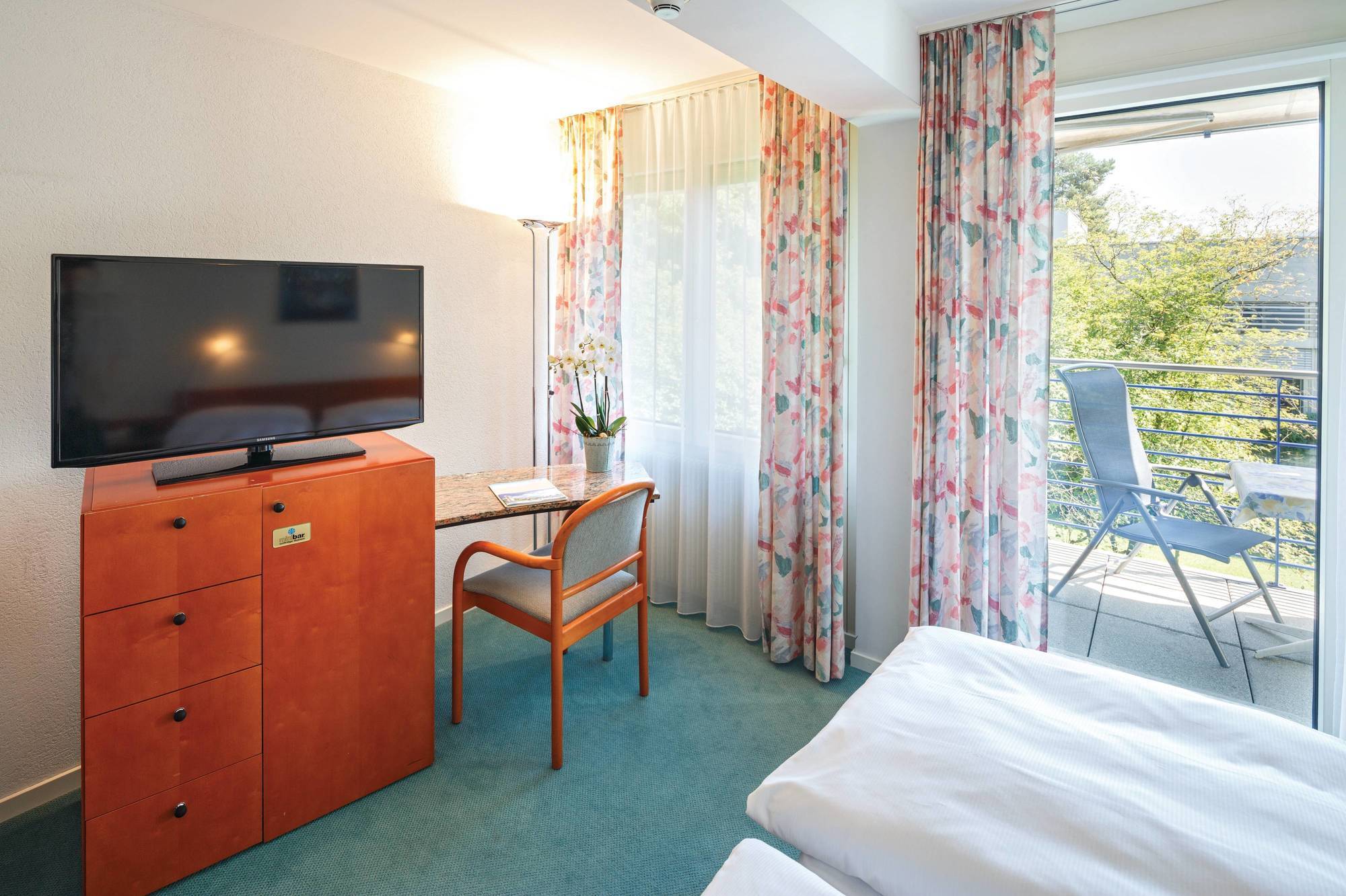Wellness Hotel Tenedo - Thermalquellen Resort Bad Bad Zurzach Buitenkant foto