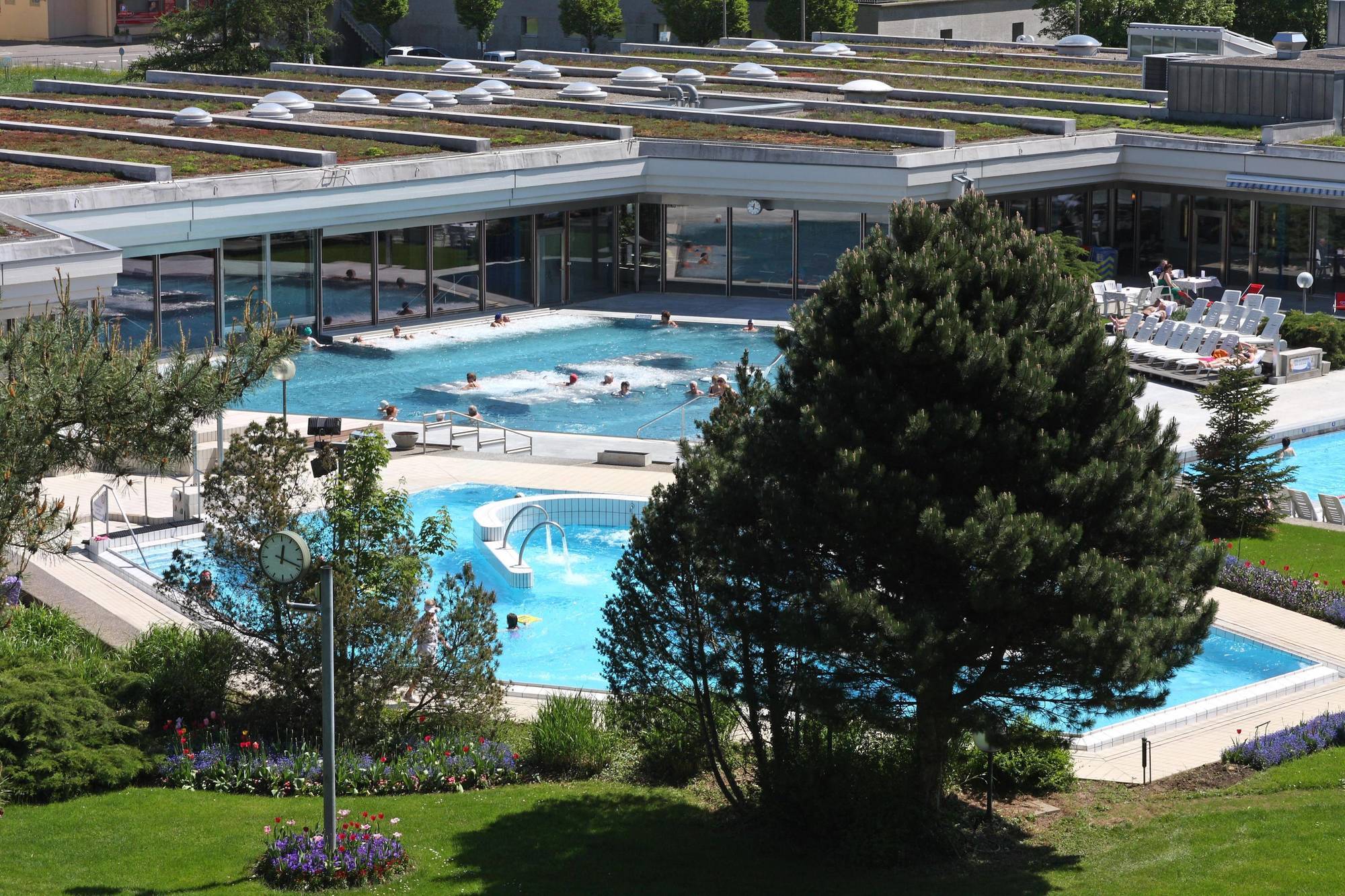 Wellness Hotel Tenedo - Thermalquellen Resort Bad Bad Zurzach Buitenkant foto