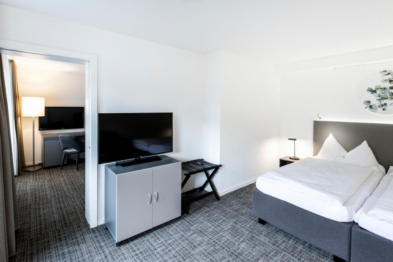 Wellness Hotel Tenedo - Thermalquellen Resort Bad Bad Zurzach Buitenkant foto